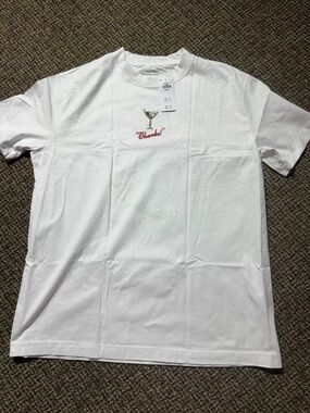 Abercrombie & Fitch White Short-Sleeve oversized Graphic Tee Womens Medium NWT